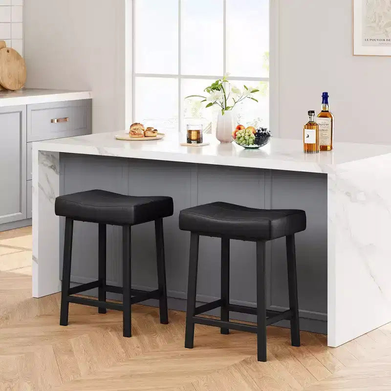 Lot de 4 tabourets de bar hauteur comptoir, 61 cm, similicuir PU selle, cadre métallique, 109 kg