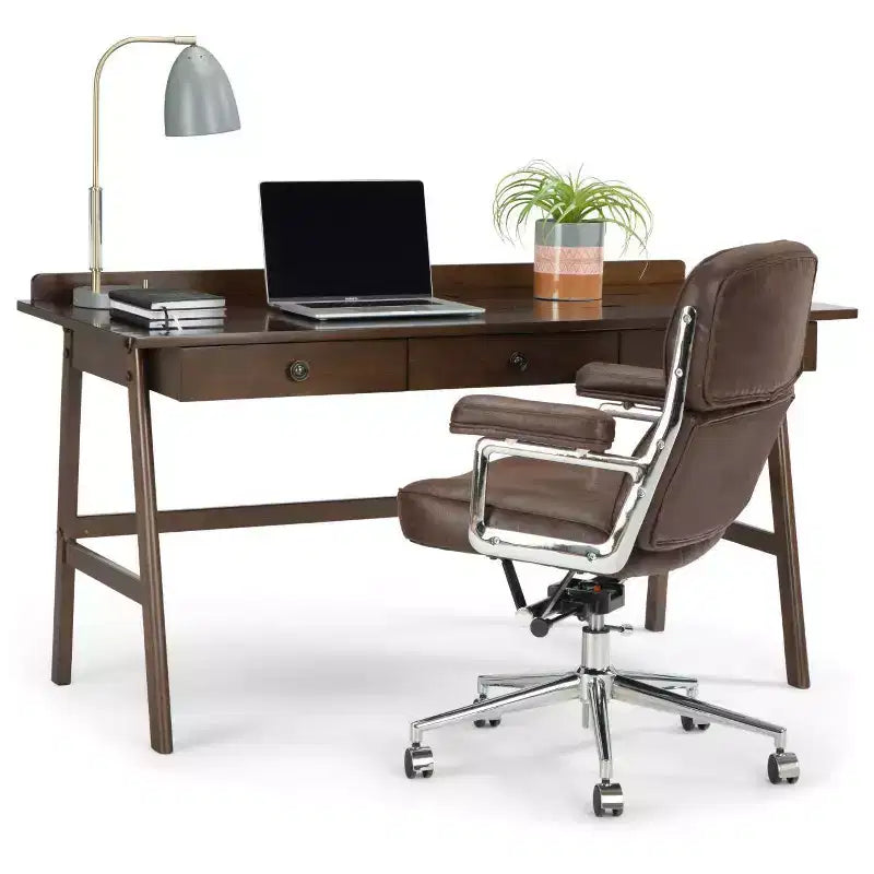 Bureau Lisa 60 po brun vieilli naturel - WyndenHall : Design contemporain, port USB, 3 tiroirs, quincaillerie en bronze